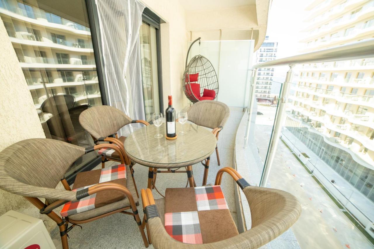 60 By The Mamaia, Free Parking Casa Del Mar * Mamaia