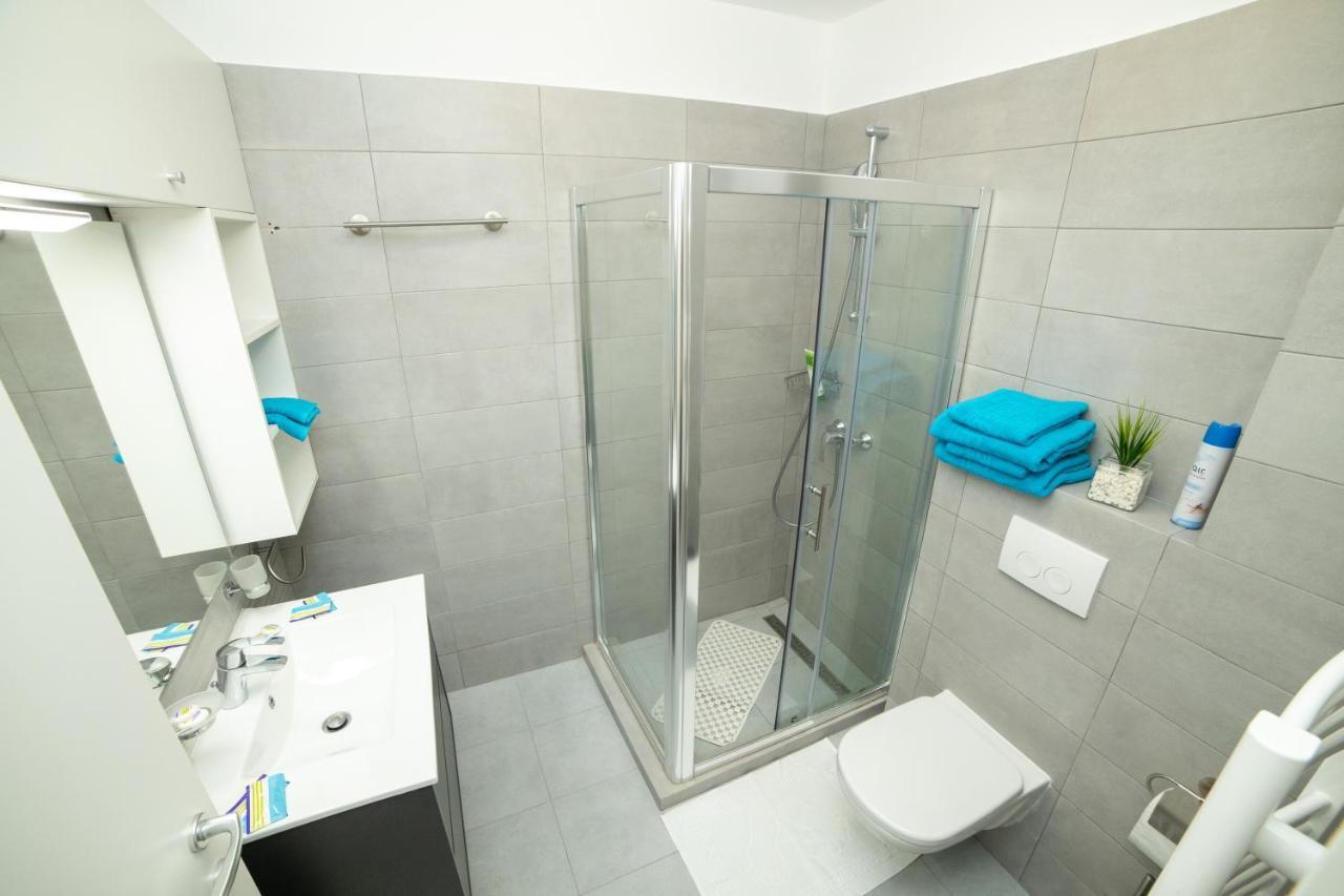 60 By The Mamaia, Free Parking Casa Del Mar * Mamaia